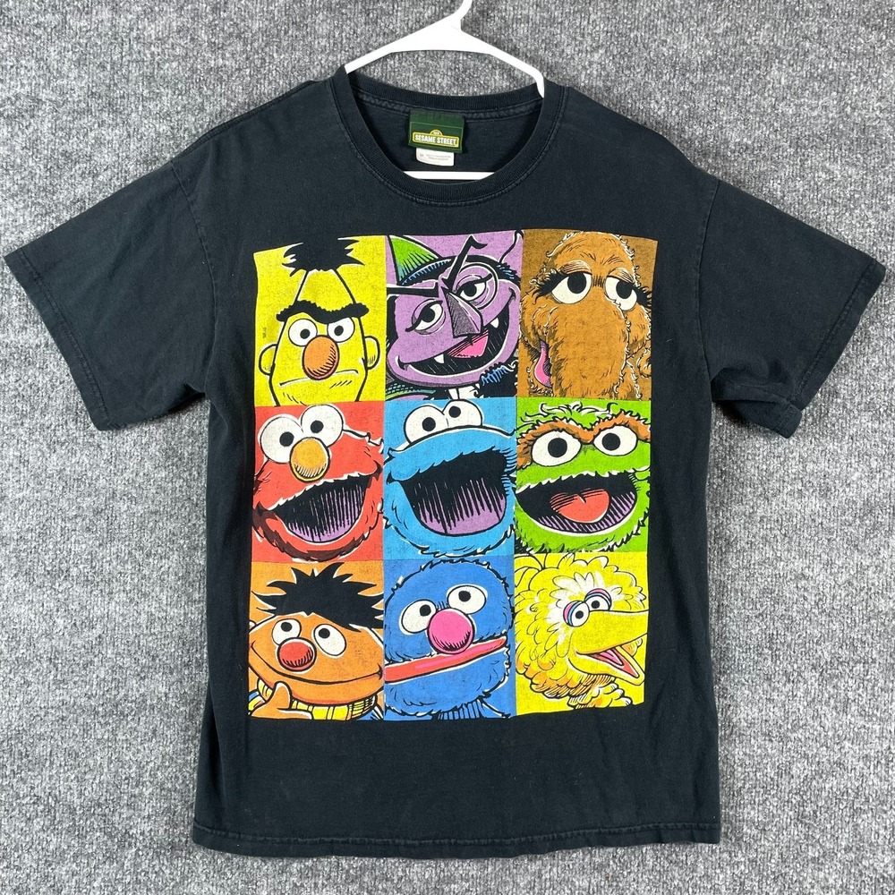 Sesame Street‎ T Shirt Adult M Black Portrait Count Big Bird Elmo Grover Oscar